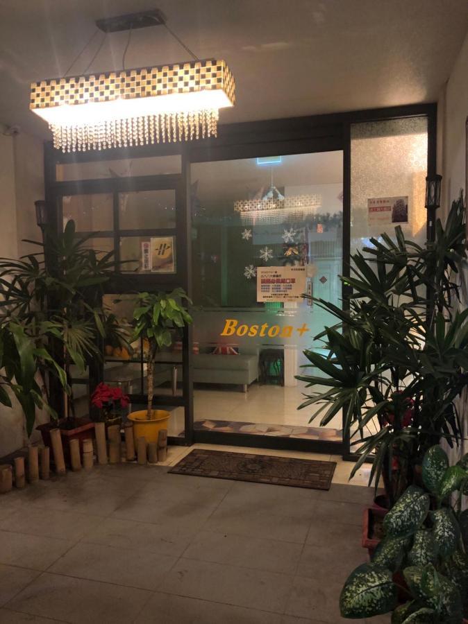 Boston Plus Hotel Chiayi Eksteriør billede