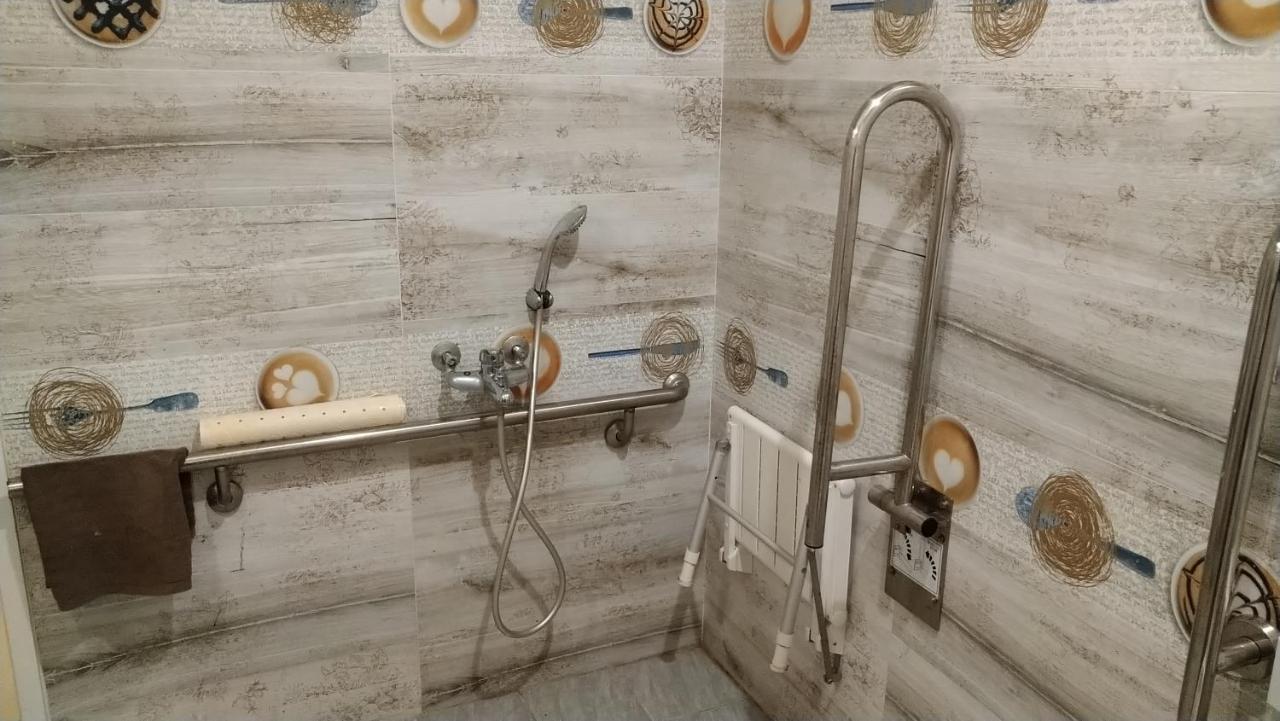 Boston Plus Hotel Chiayi Eksteriør billede